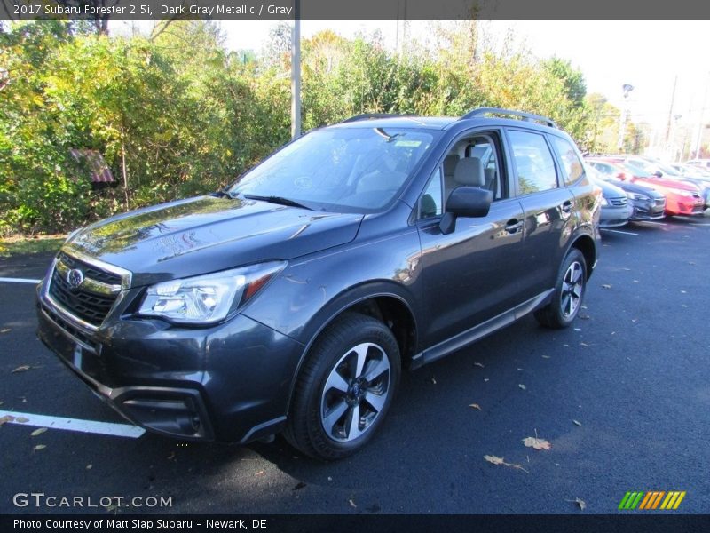 Dark Gray Metallic / Gray 2017 Subaru Forester 2.5i