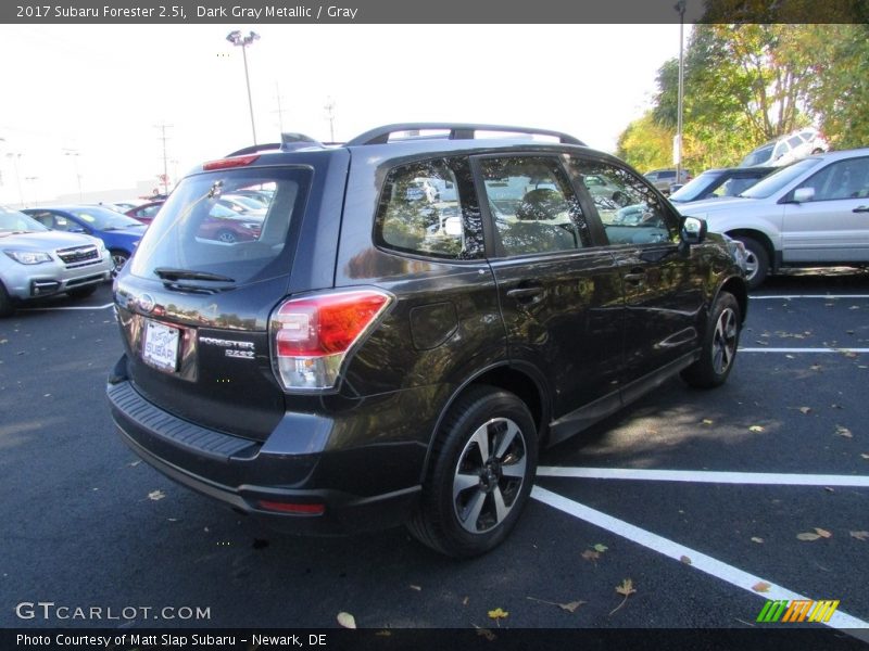 Dark Gray Metallic / Gray 2017 Subaru Forester 2.5i