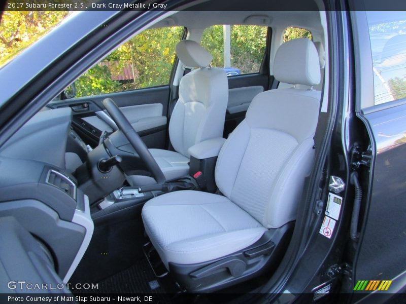 Dark Gray Metallic / Gray 2017 Subaru Forester 2.5i