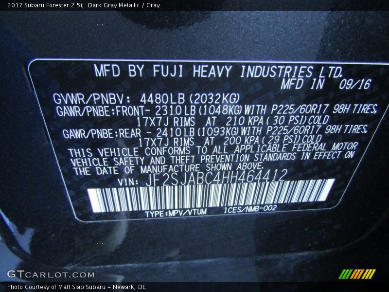 Dark Gray Metallic / Gray 2017 Subaru Forester 2.5i