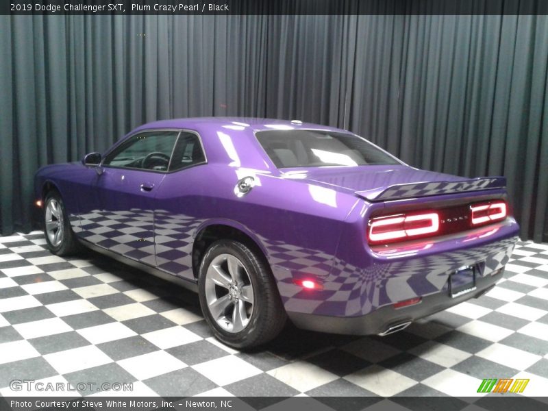 Plum Crazy Pearl / Black 2019 Dodge Challenger SXT
