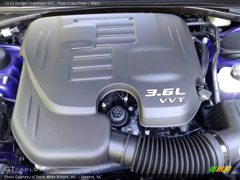 Plum Crazy Pearl / Black 2019 Dodge Challenger SXT