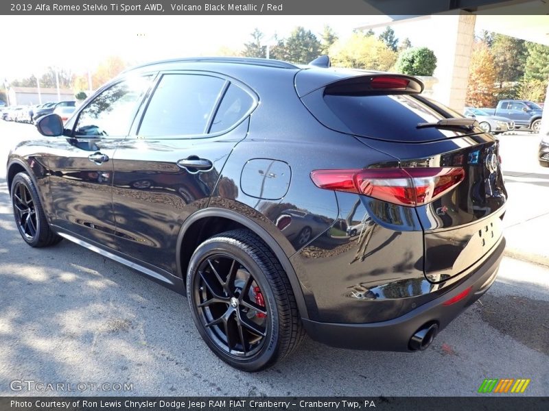 Volcano Black Metallic / Red 2019 Alfa Romeo Stelvio Ti Sport AWD