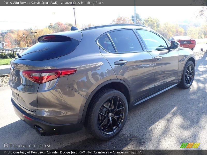 Vesuvio Gray Metallic / Black 2019 Alfa Romeo Stelvio Sport AWD