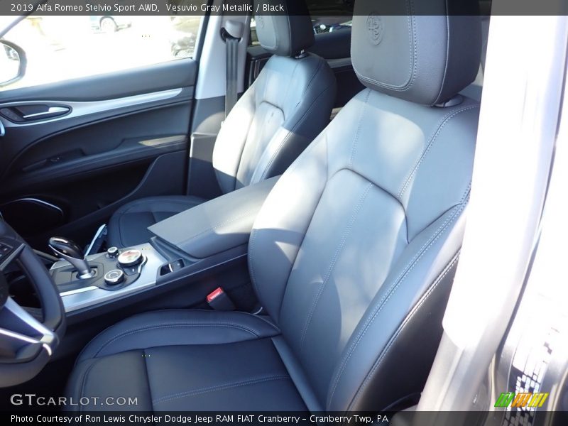 Vesuvio Gray Metallic / Black 2019 Alfa Romeo Stelvio Sport AWD