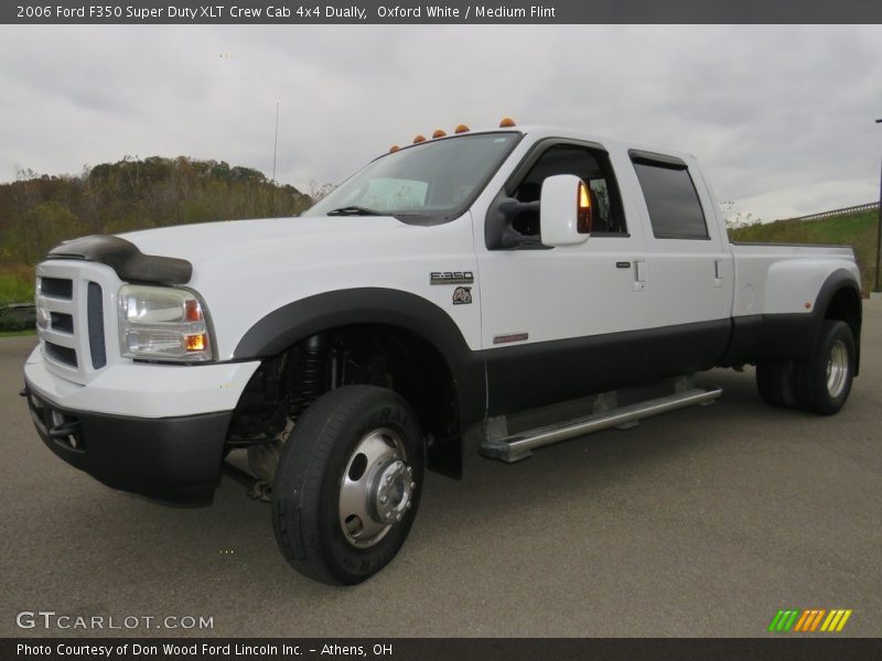 Oxford White / Medium Flint 2006 Ford F350 Super Duty XLT Crew Cab 4x4 Dually