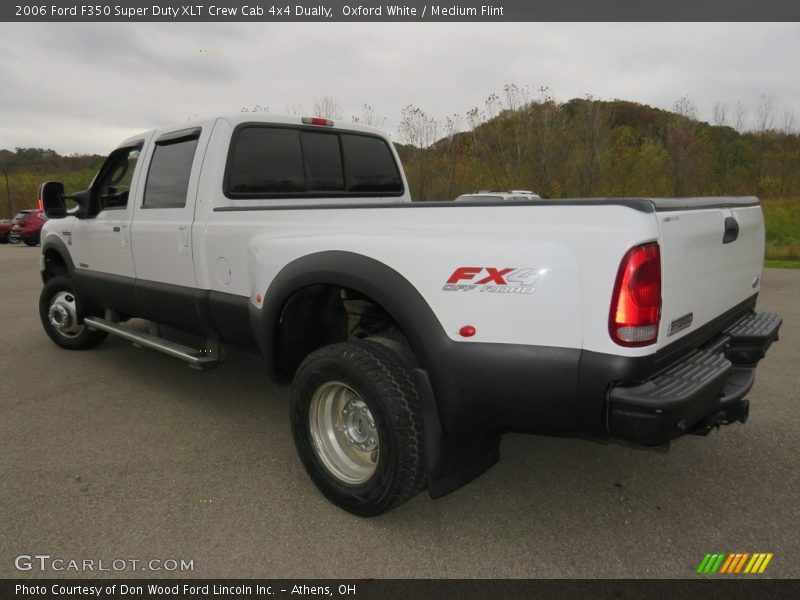 Oxford White / Medium Flint 2006 Ford F350 Super Duty XLT Crew Cab 4x4 Dually