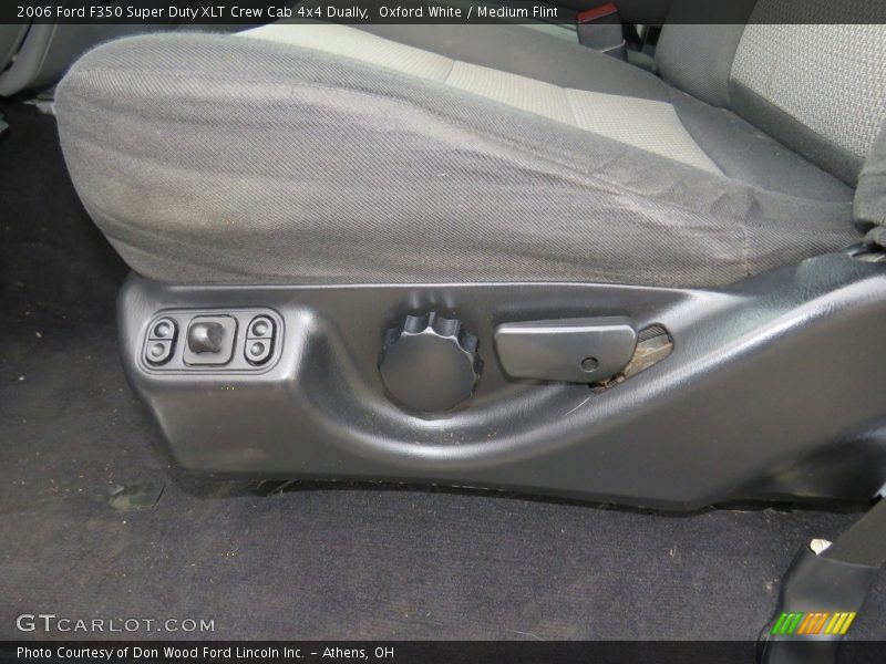 Oxford White / Medium Flint 2006 Ford F350 Super Duty XLT Crew Cab 4x4 Dually