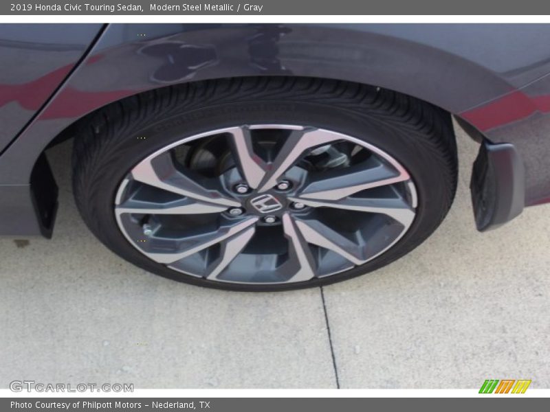 Modern Steel Metallic / Gray 2019 Honda Civic Touring Sedan
