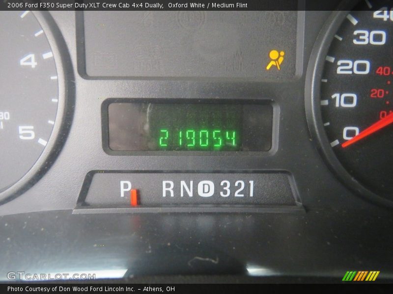Oxford White / Medium Flint 2006 Ford F350 Super Duty XLT Crew Cab 4x4 Dually