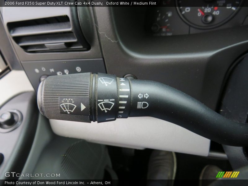 Oxford White / Medium Flint 2006 Ford F350 Super Duty XLT Crew Cab 4x4 Dually