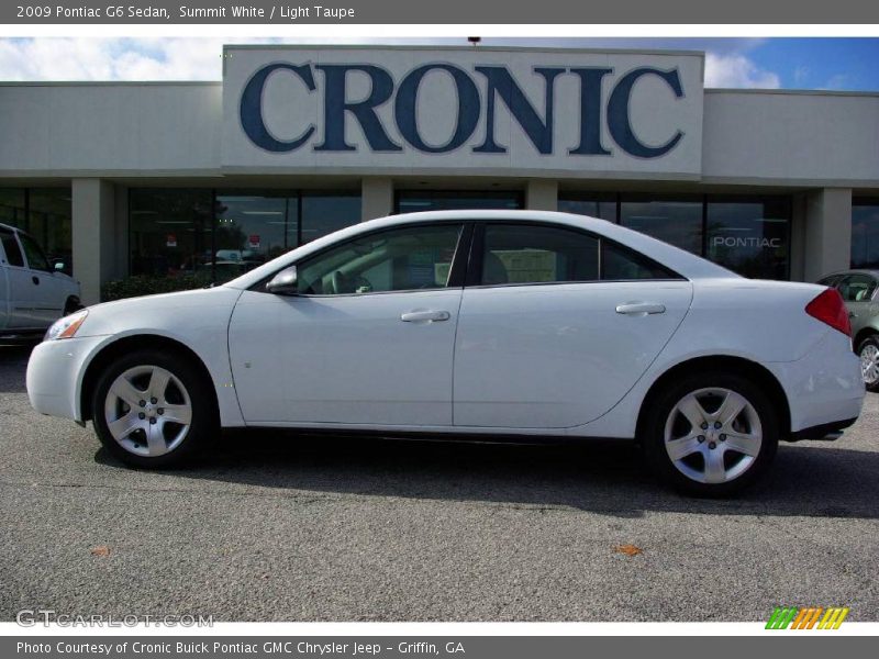 Summit White / Light Taupe 2009 Pontiac G6 Sedan