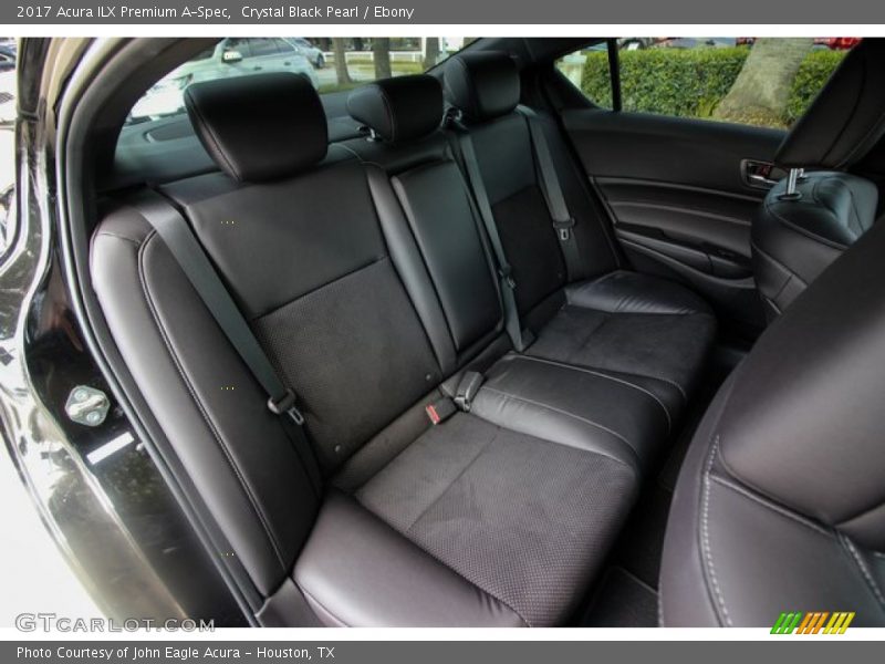 Crystal Black Pearl / Ebony 2017 Acura ILX Premium A-Spec