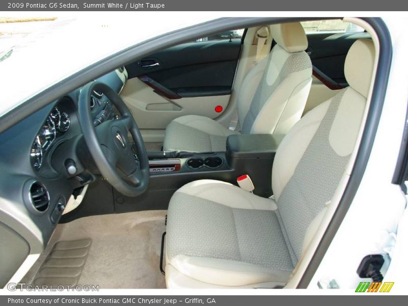 Summit White / Light Taupe 2009 Pontiac G6 Sedan