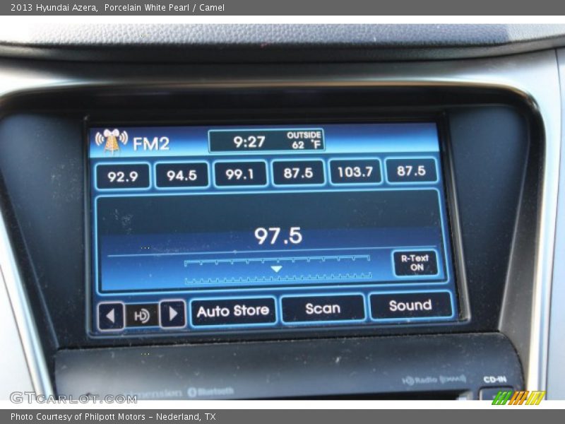 Porcelain White Pearl / Camel 2013 Hyundai Azera