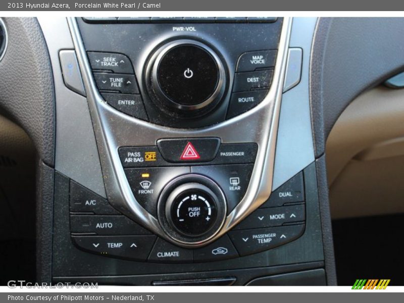 Porcelain White Pearl / Camel 2013 Hyundai Azera