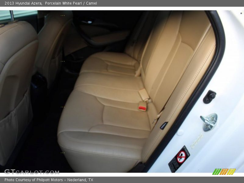 Porcelain White Pearl / Camel 2013 Hyundai Azera
