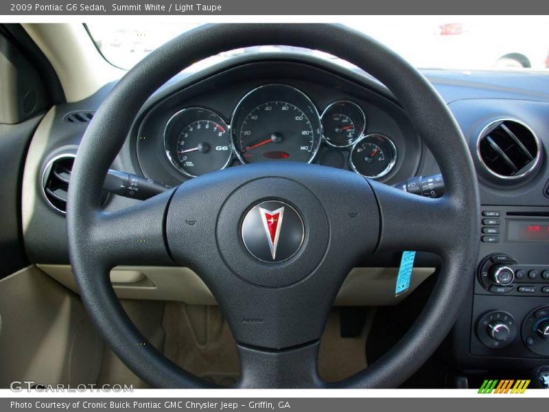 Summit White / Light Taupe 2009 Pontiac G6 Sedan