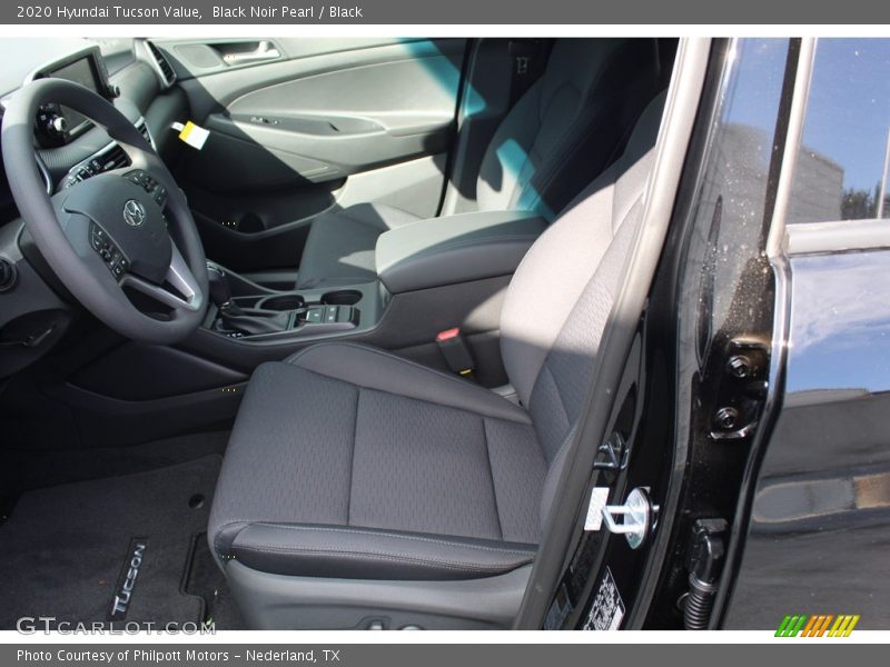 Black Noir Pearl / Black 2020 Hyundai Tucson Value