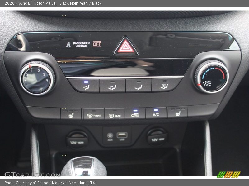 Black Noir Pearl / Black 2020 Hyundai Tucson Value
