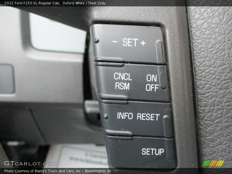 Oxford White / Steel Gray 2012 Ford F150 XL Regular Cab