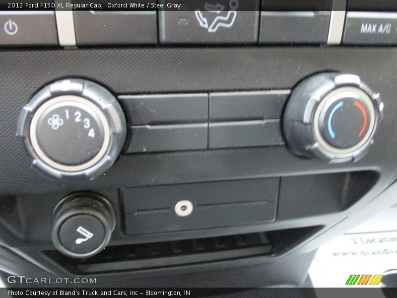 Oxford White / Steel Gray 2012 Ford F150 XL Regular Cab