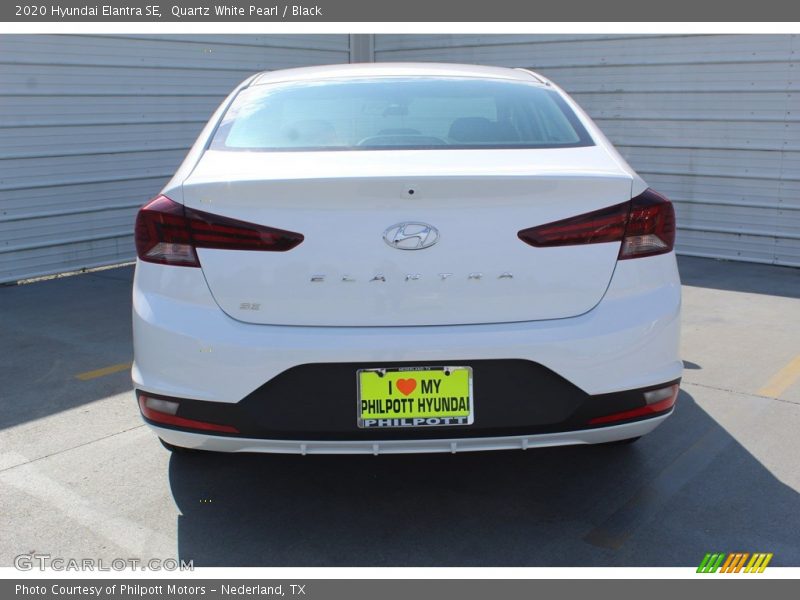 Quartz White Pearl / Black 2020 Hyundai Elantra SE