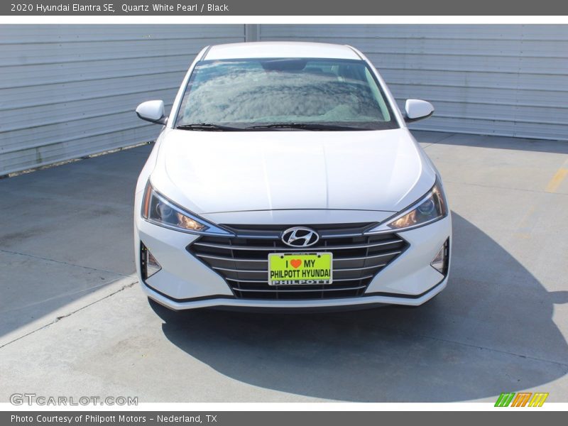 Quartz White Pearl / Black 2020 Hyundai Elantra SE