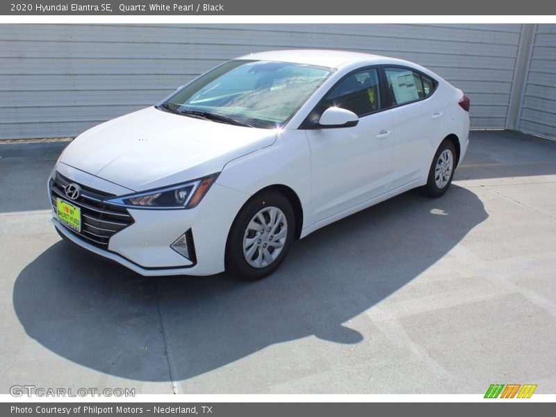 Quartz White Pearl / Black 2020 Hyundai Elantra SE