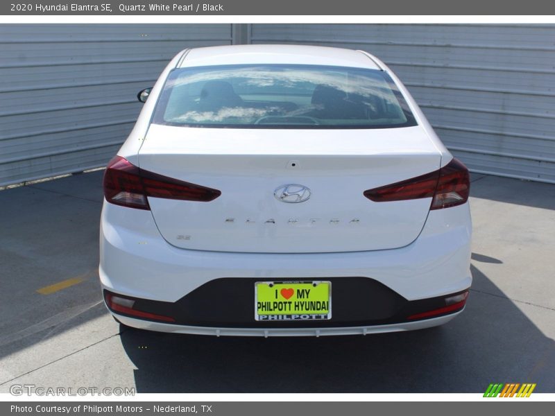 Quartz White Pearl / Black 2020 Hyundai Elantra SE