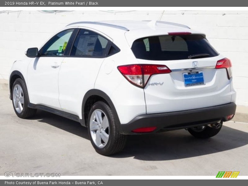 Platinum White Pearl / Black 2019 Honda HR-V EX