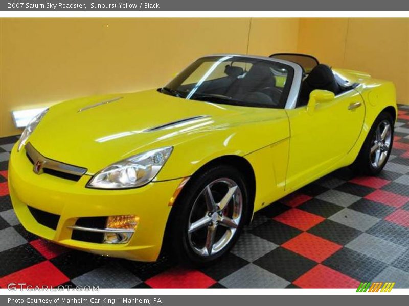Sunburst Yellow / Black 2007 Saturn Sky Roadster