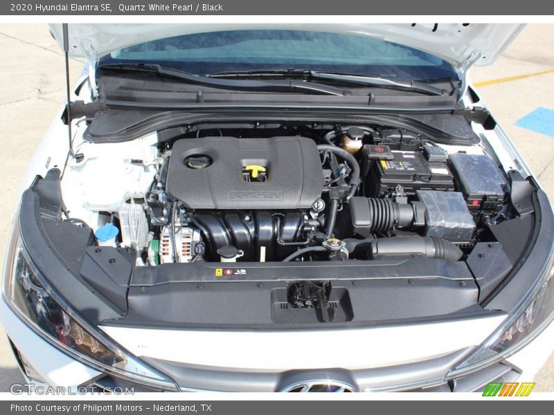 Quartz White Pearl / Black 2020 Hyundai Elantra SE