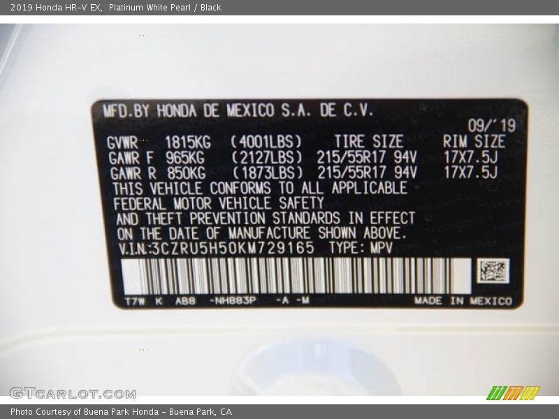 Platinum White Pearl / Black 2019 Honda HR-V EX