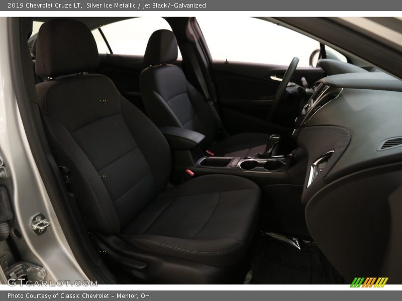 Silver Ice Metallic / Jet Black/­Galvanized 2019 Chevrolet Cruze LT