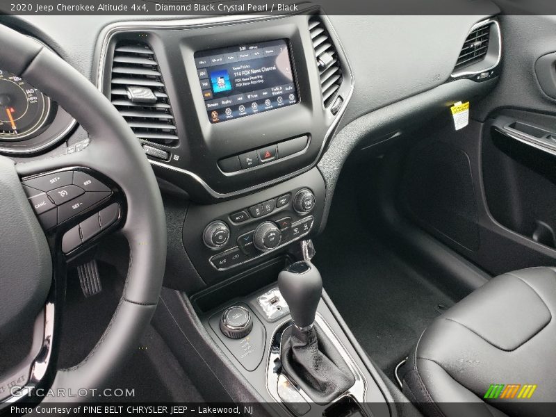 Diamond Black Crystal Pearl / Black 2020 Jeep Cherokee Altitude 4x4