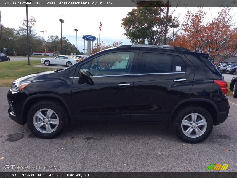 Mosaic Black Metallic / Jet Black 2020 Chevrolet Trax LT AWD