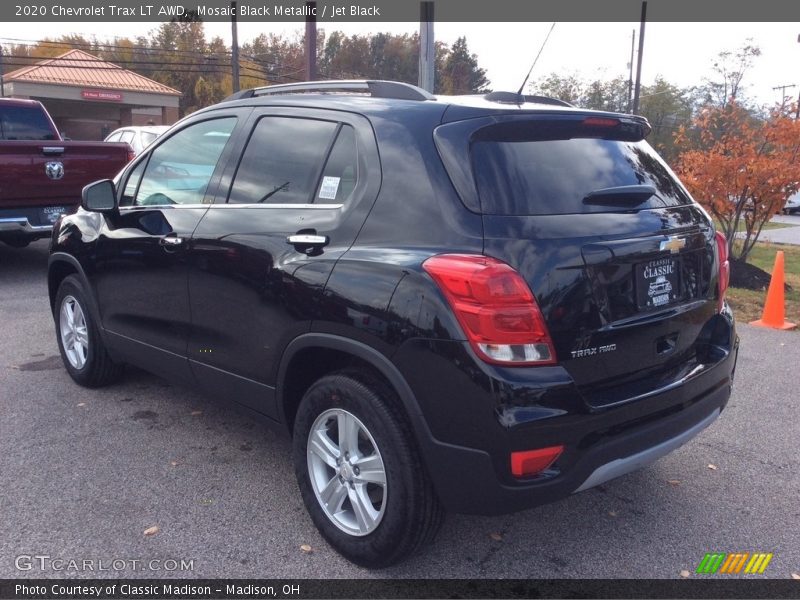 Mosaic Black Metallic / Jet Black 2020 Chevrolet Trax LT AWD