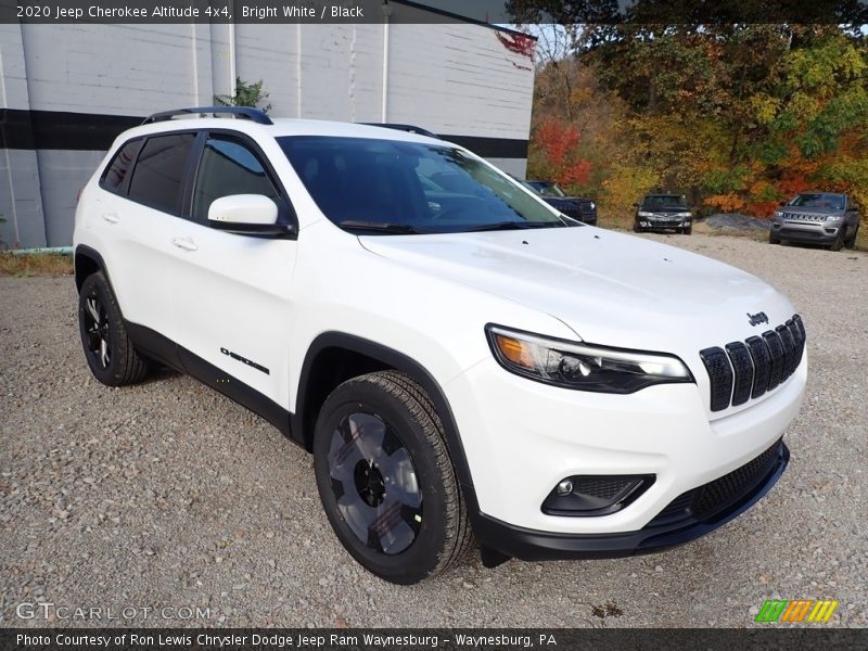 Bright White / Black 2020 Jeep Cherokee Altitude 4x4