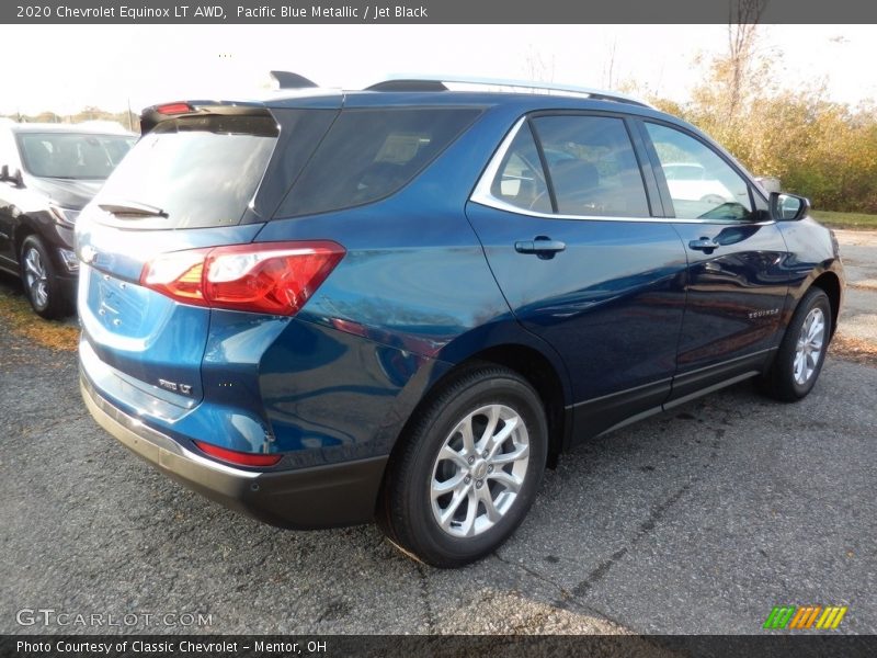 Pacific Blue Metallic / Jet Black 2020 Chevrolet Equinox LT AWD