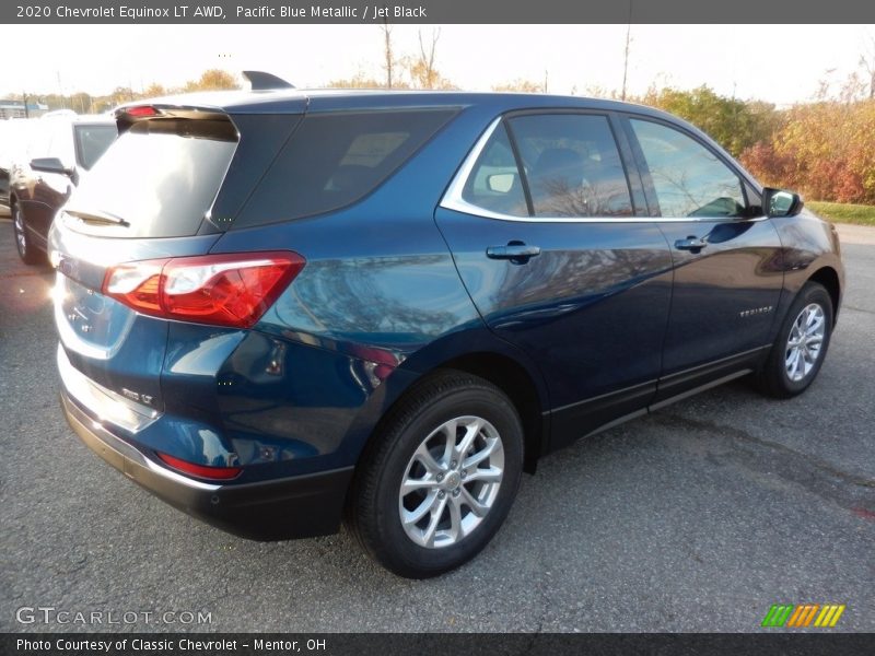 Pacific Blue Metallic / Jet Black 2020 Chevrolet Equinox LT AWD