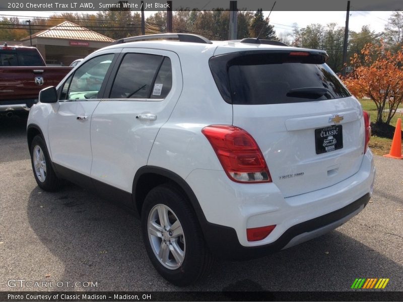 Summit White / Jet Black 2020 Chevrolet Trax LT AWD