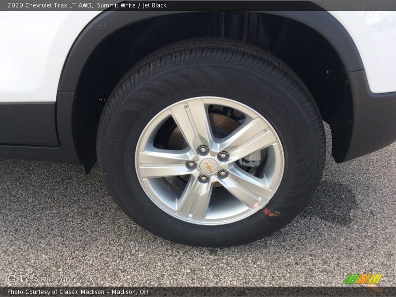 Summit White / Jet Black 2020 Chevrolet Trax LT AWD