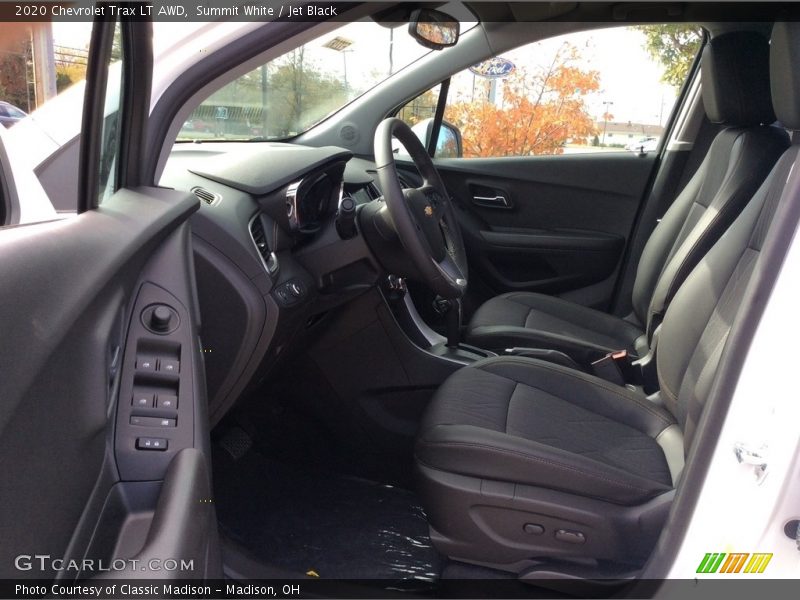Summit White / Jet Black 2020 Chevrolet Trax LT AWD