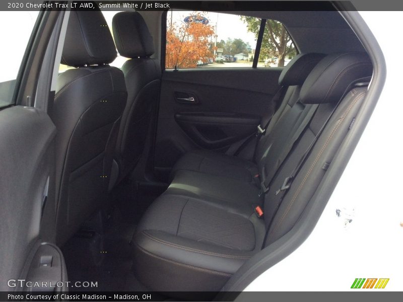 Summit White / Jet Black 2020 Chevrolet Trax LT AWD