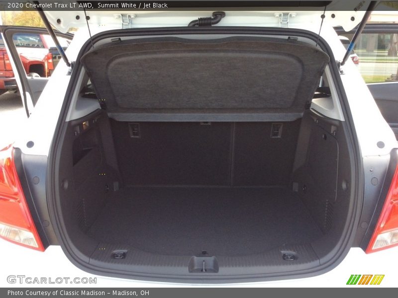 Summit White / Jet Black 2020 Chevrolet Trax LT AWD
