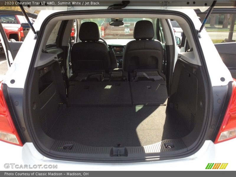 Summit White / Jet Black 2020 Chevrolet Trax LT AWD