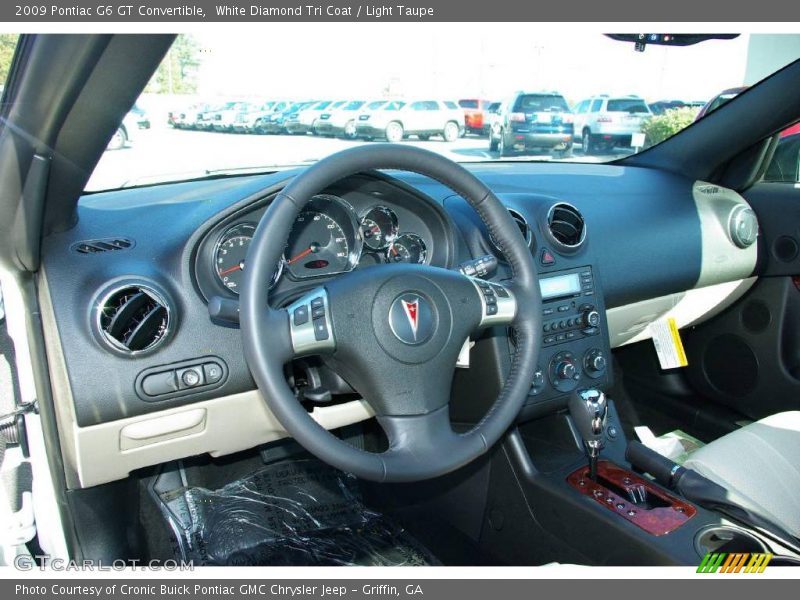 White Diamond Tri Coat / Light Taupe 2009 Pontiac G6 GT Convertible