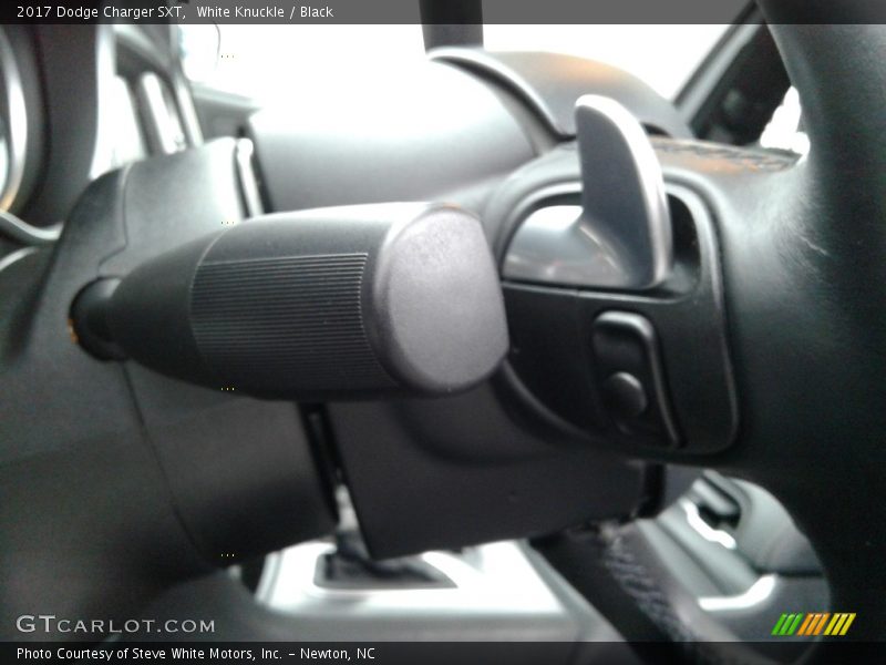 White Knuckle / Black 2017 Dodge Charger SXT