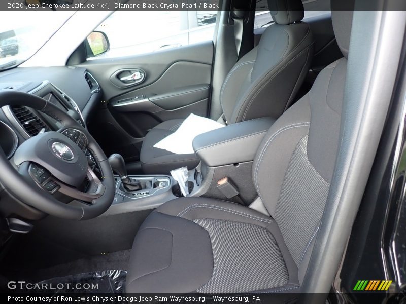 Diamond Black Crystal Pearl / Black 2020 Jeep Cherokee Latitude 4x4